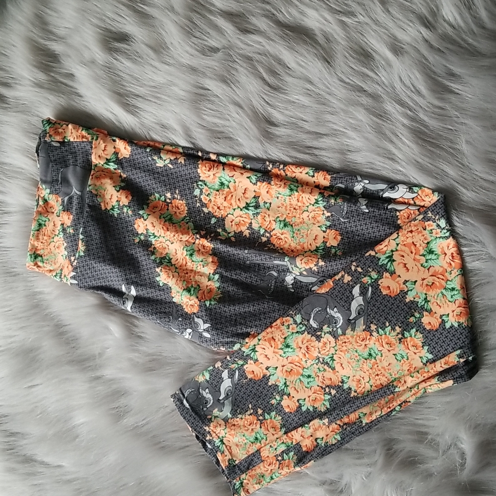 LuLaRoe Disney Bambi leggings TC